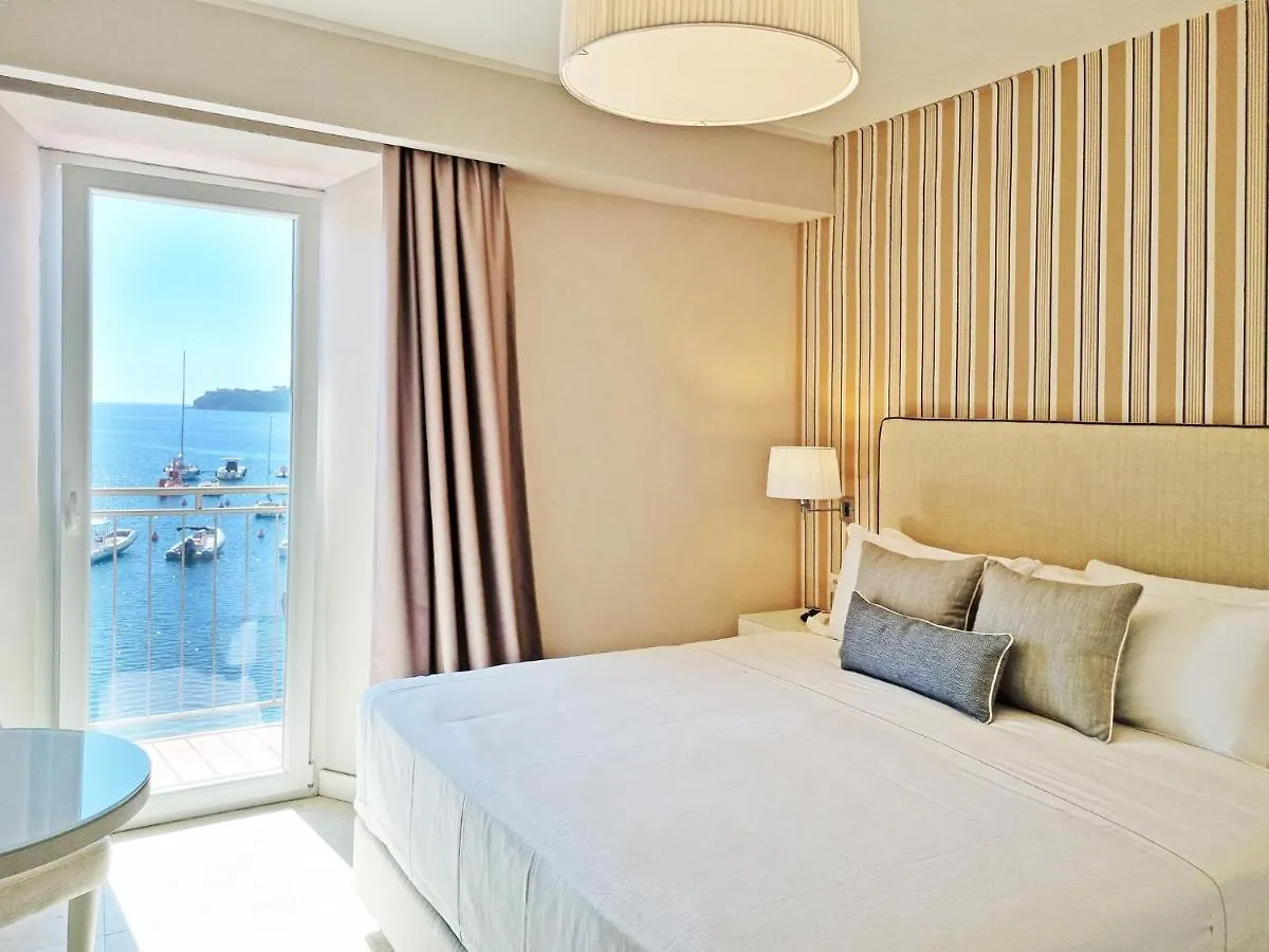Hotel Plaza 포르투 아주로