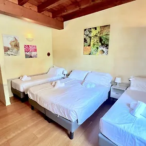 Corte Ferrari -ciao Vacanze- , Moniga del Garda Italy