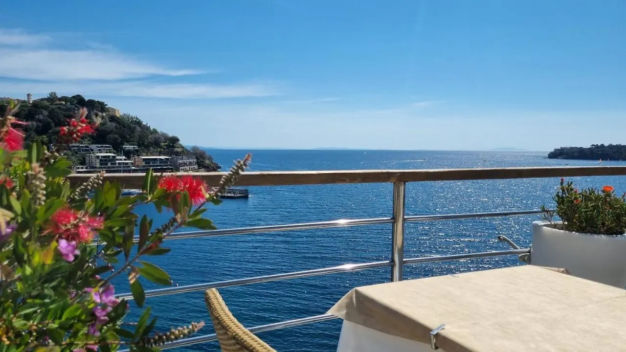Hotel Plaza Porto Azzurro Italia