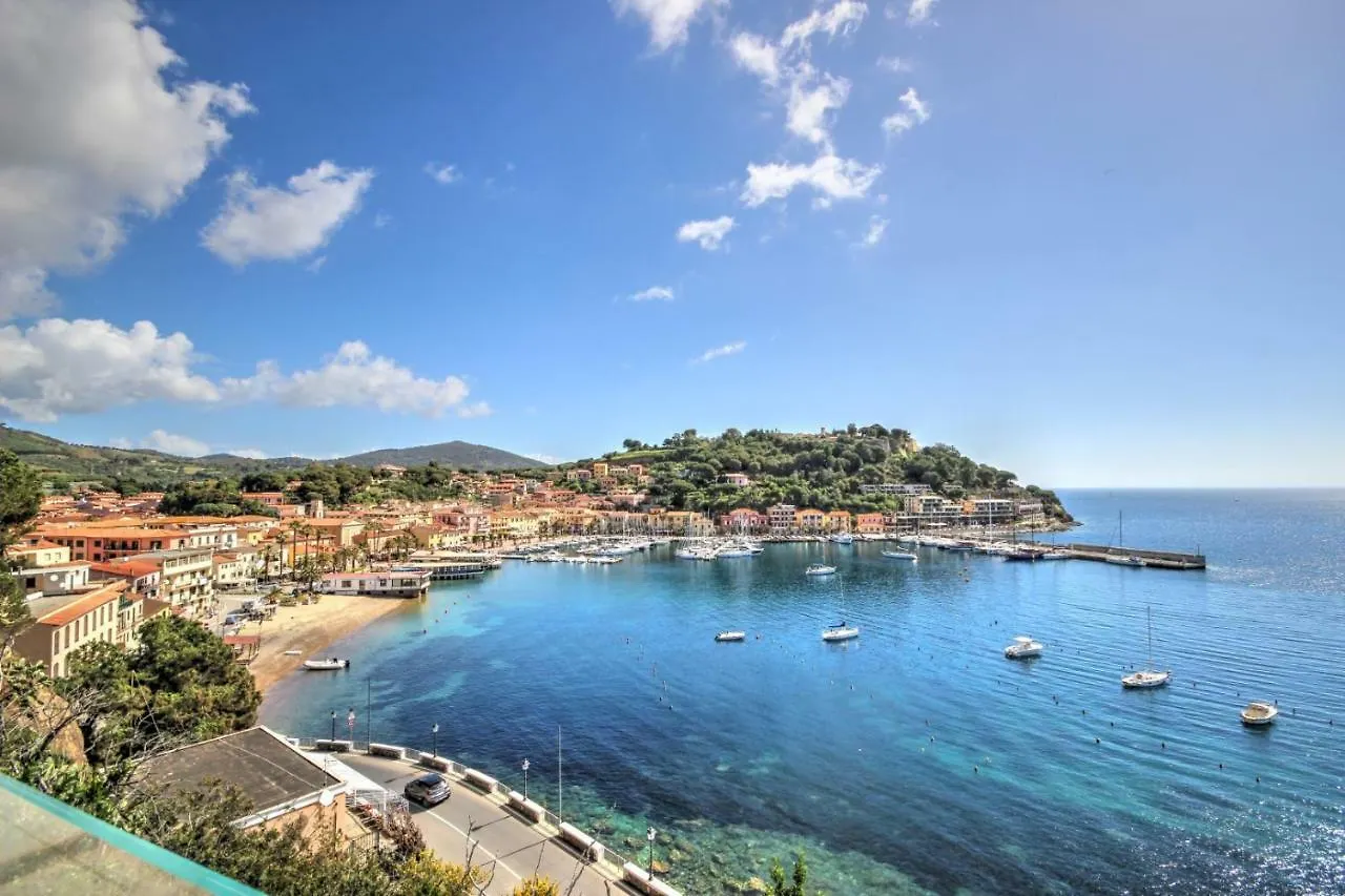 Hotel Plaza Porto Azzurro